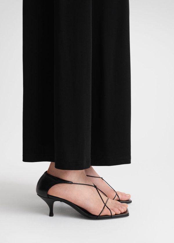 The Leather Knot Sandal black For Sale